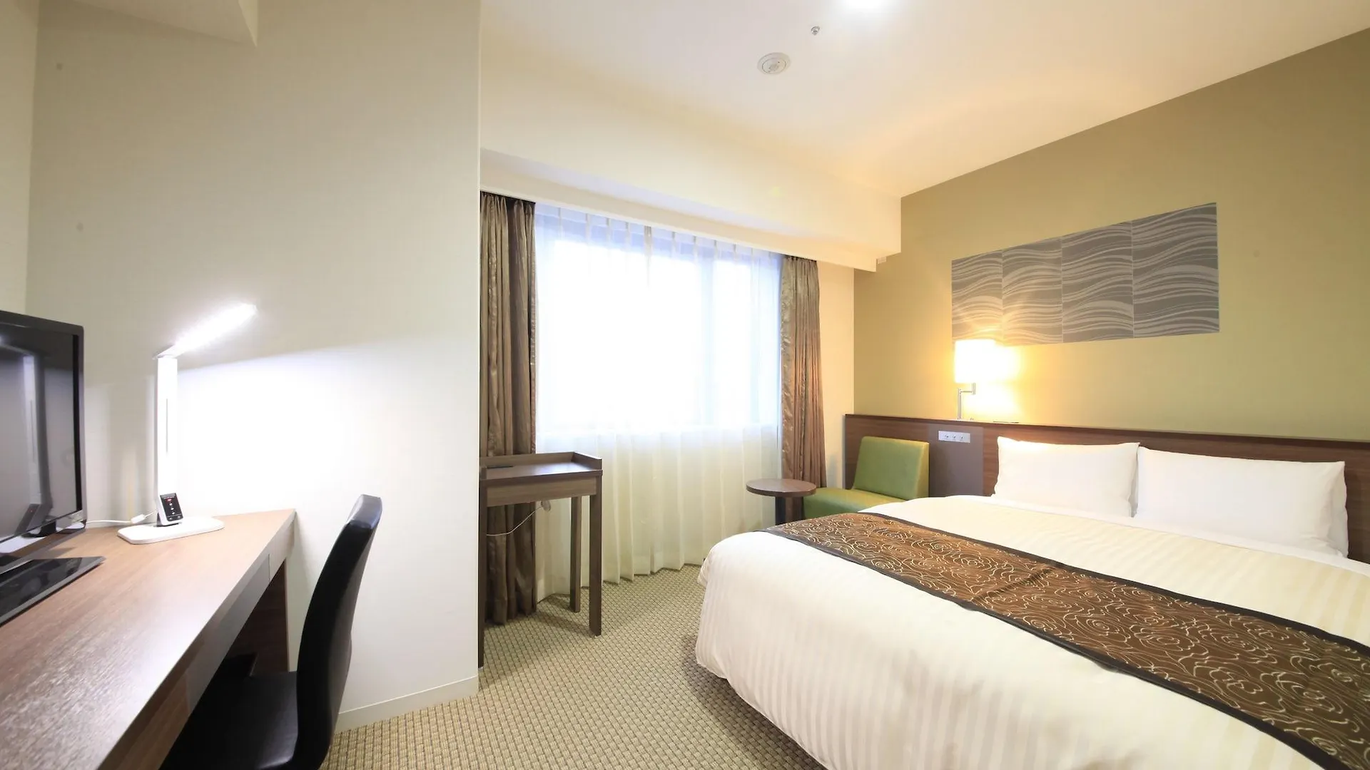 Vessel Inn Sapporo Nakajima Park 4*,  Japan