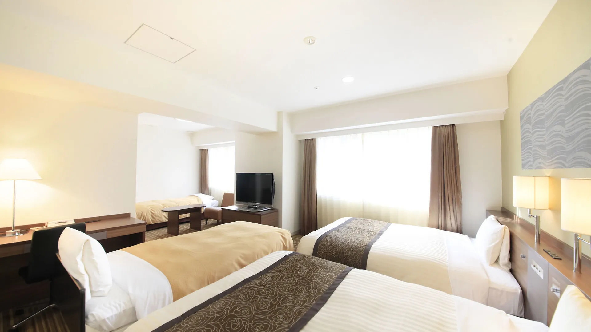 Hotel Vessel Inn Sapporo Nakajima Park